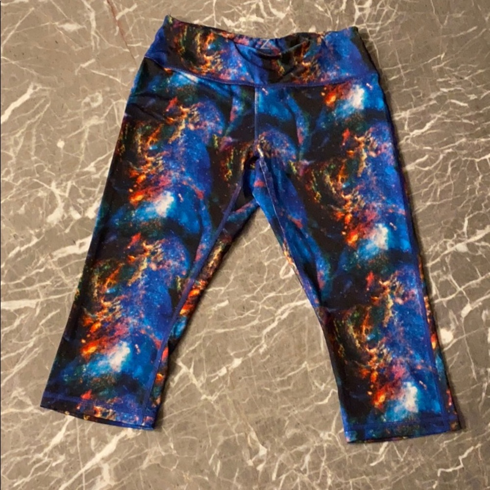 NWOT Galaxy capris